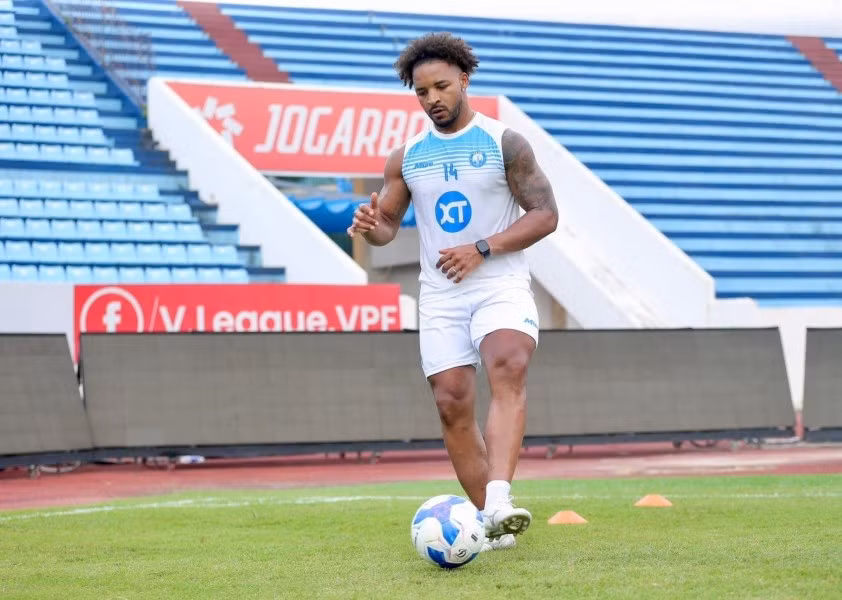 Nguyễn Xuân Son dự kiến trở lại sân cỏ đầu năm 2026.