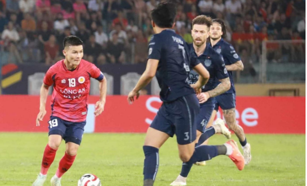 Công an Hà Nội để thua cay đắng Buriram United ở chung kết Cúp C1 Đông Nam Á.