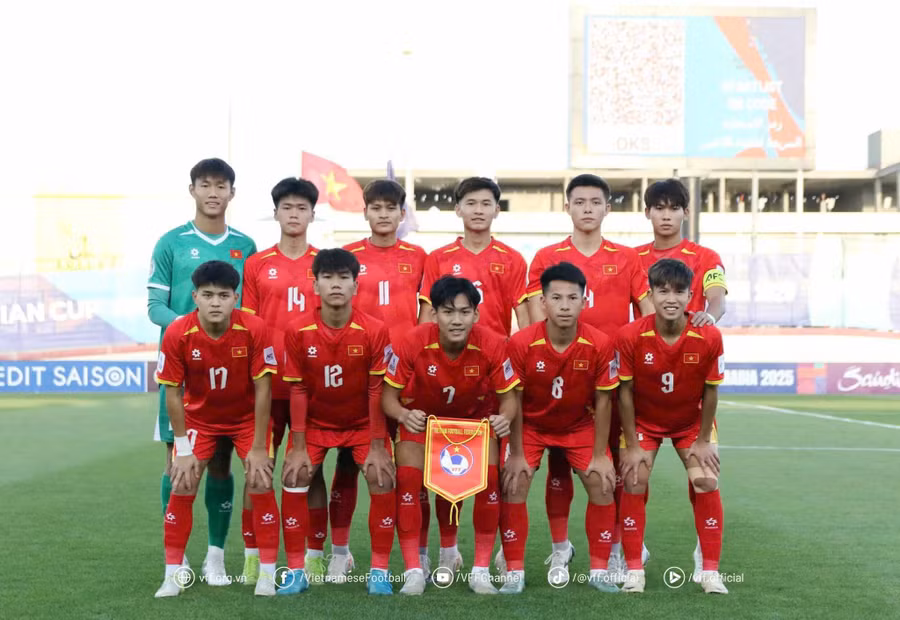 U17 Việt Nam thi đấu vòng loại châu Á 2026 trên sân nhà.