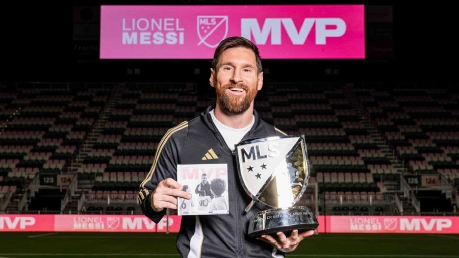 Messi đoạt giải Landon Donovan MVP.