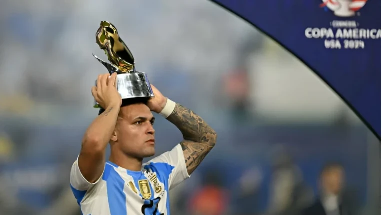 Lautaro Martinez giành giải Vua phá lưới Copa America 2024. Ảnh: Getty.