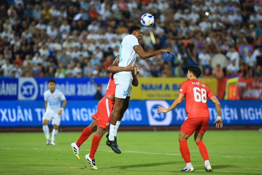 CLB Công an Hà Nội đoạt Siêu cúp Quốc gia.