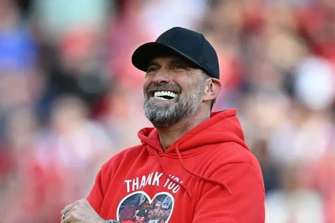 HLV Klopp được cựu sao Arsenal tiến cử dẫn dắt Man United.