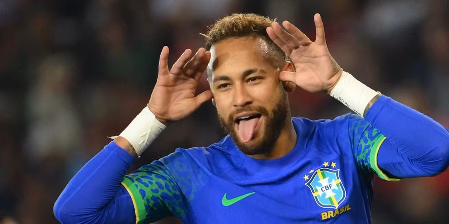 Neymar trở lại tập luyện sau thời gian dài điều trị chấn thương.
