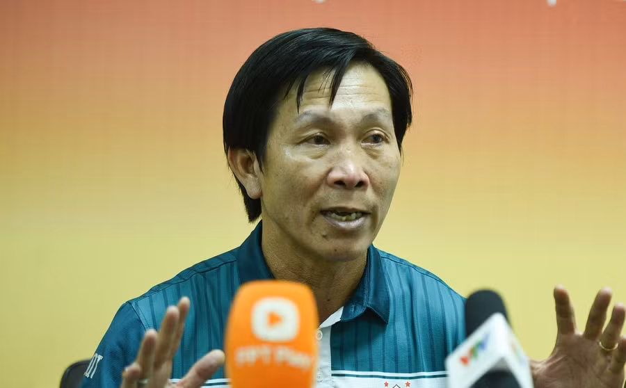 HLV Lê Quang Trãi thất vọng với trận thua của Hoàng Anh Gia Lai.