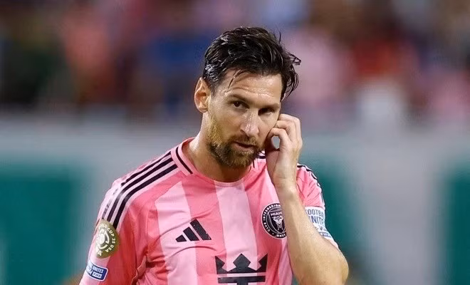  Messi được CLB Al Ahli đánh tiếng muốn chiêu mộ.