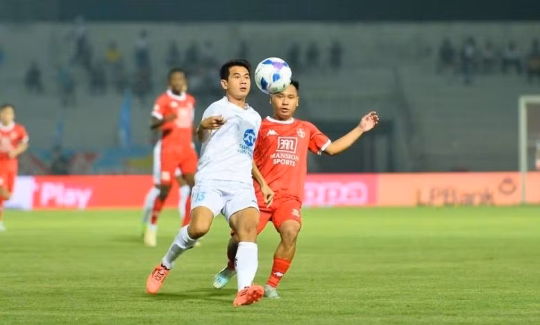 Thép Xanh Nam Định thắng Hải Phòng 2-1 trên sân nhà ở vòng 1 V-League 2025/26.