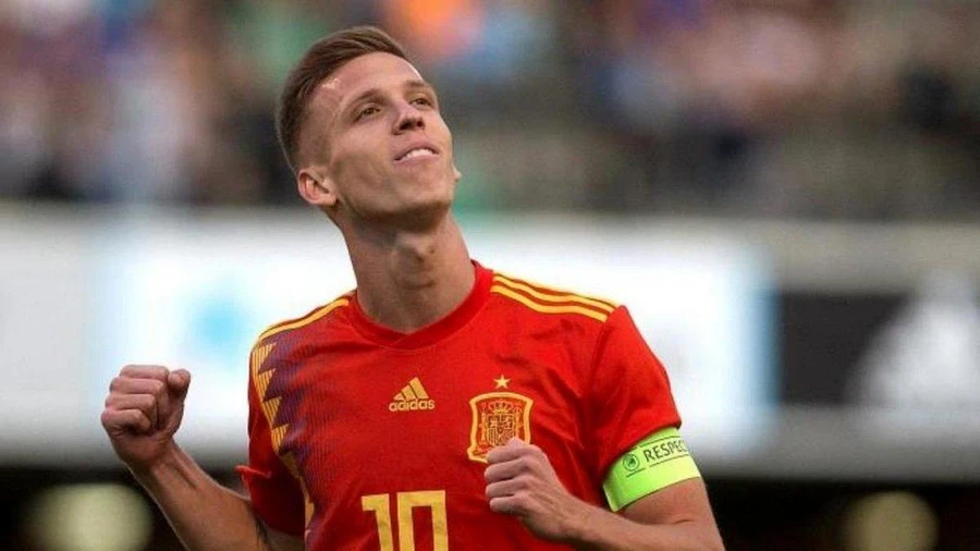 Dani Olmo đang ở rất gần Barca.