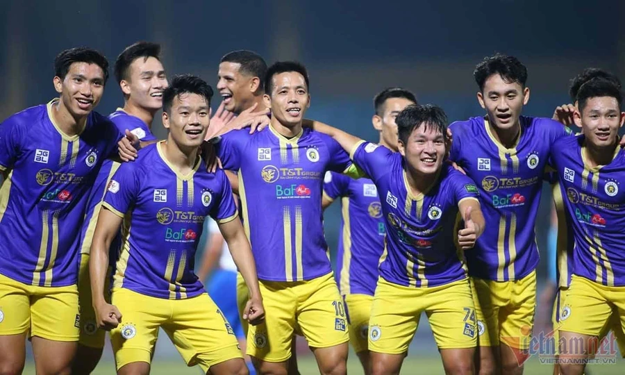 CLB Hà Nội thiếu vắng nhiều ngôi sao ở trận gặp Nam Định FC.