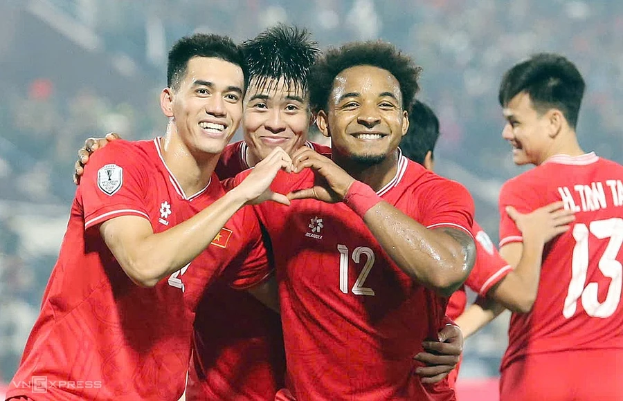 Xuân Son tăng giá mạnh sau thành công ở ASEAN Cup.