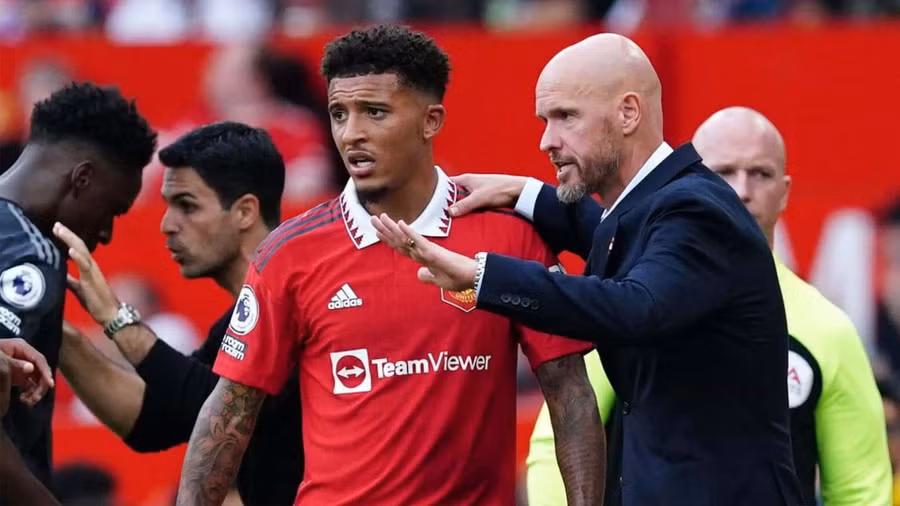 Sancho làm hòa với HLV Ten Hag.
