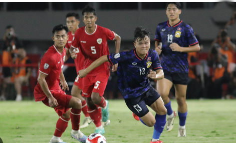 Tuyển Lào bất ngờ cầm hòa Indonesia ở lượt trận 2 AFF Cup 2024.