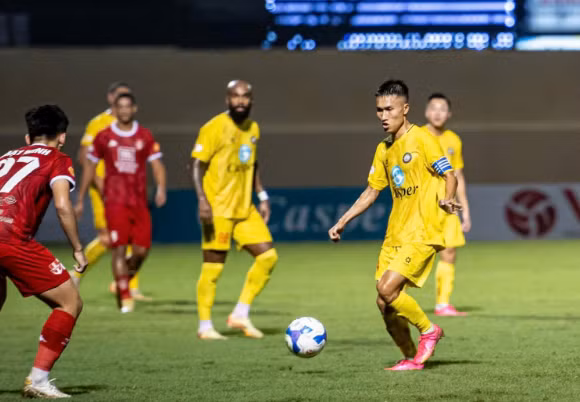 Đông Á Thanh Hóa hòa đáng tiếc trước BG Pathum United.