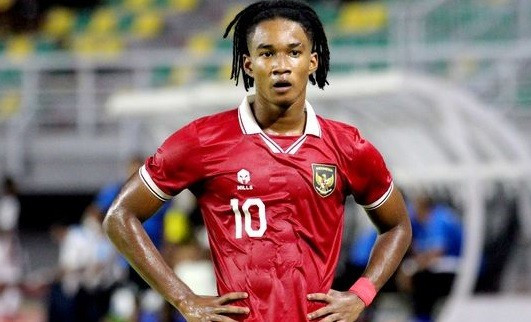 Ronaldo được triệu tập lên tuyển Indonesia đấu Việt Nam ở AFF Cup.