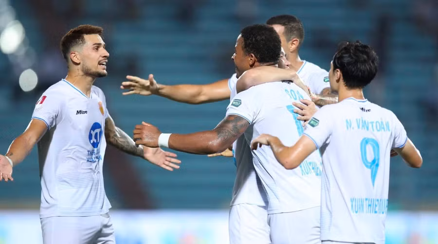 Nam Định chuẩn bị tích cực cho Cúp Châu Á.