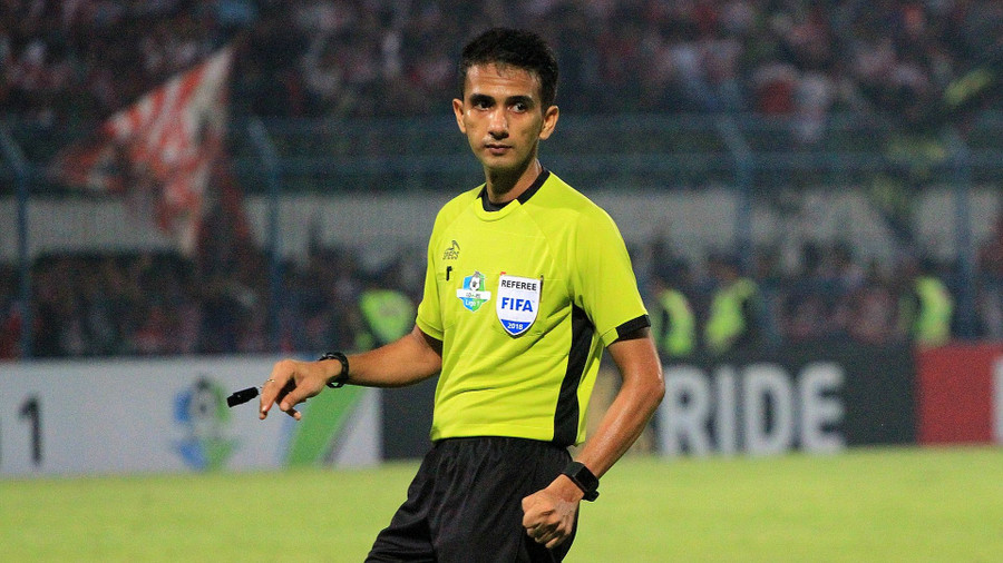 Trọng tài Thoriq Munir bắt trận U23 Việt Nam - U23 Yemen.