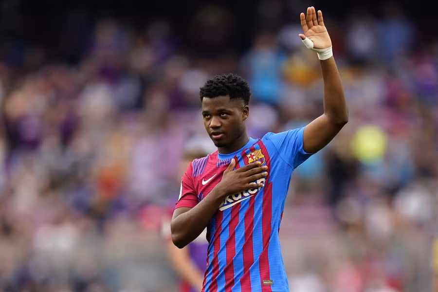Fati được đồn đoán sắp rời Barca.
