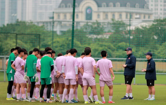 U16 Việt Nam tích cực rèn quân cho giải U16 quốc tế CFA Team China 2025.