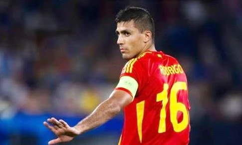 Rodri quyết tâm cùng Tây Ban Nha vô địch EURO 2024.