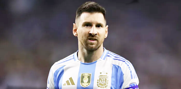 Messi suýt hóa tội đồ ở trận gặp Ecuador.