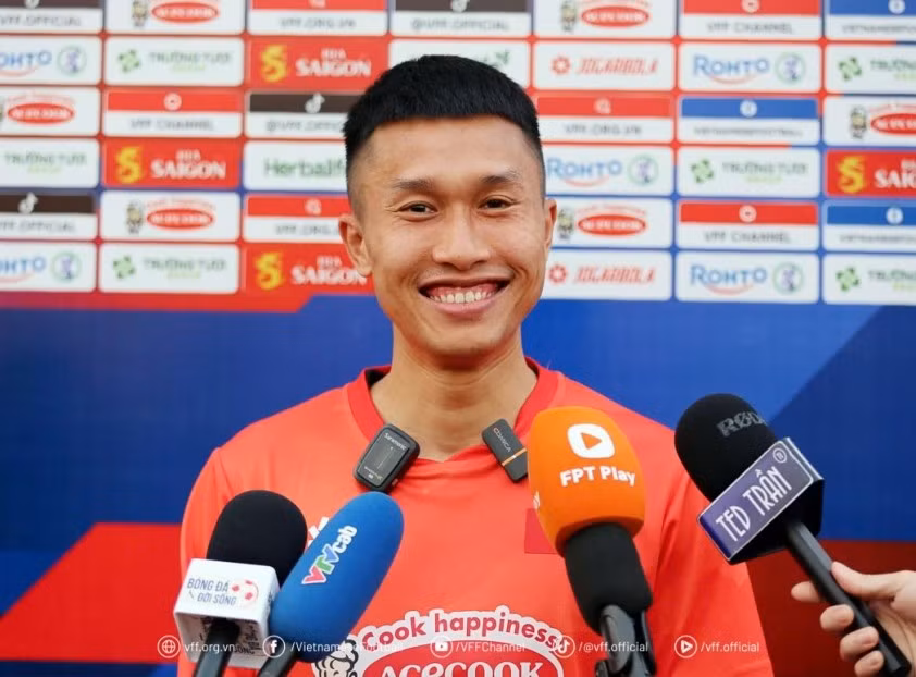 Doãn Ngọc Tân thận trọng trước trận gặp Campuchia.