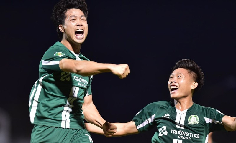Công Phượng dẫn đầu danh sách ghi bàn ở giải hạng Nhất.