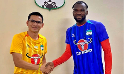 Martin Dzilah kiện Hoàng Anh Gia Lai lên FIFA.