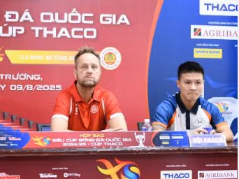 Công an Hà Nội quyết thắng Nam Định đoạt Siêu cúp Việt Nam.