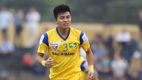  Phạm Mạnh Hùng chia tay Đông Á Thanh Hóa.