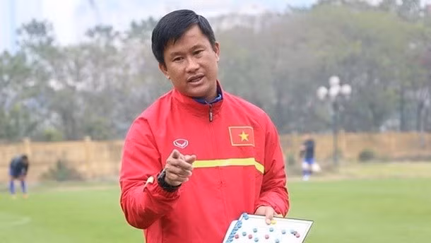 HLV Đinh Hồng Vinh hào hứng trước giải CFA Team China 2024.