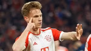 Joshua Kimmich được cả PSG và Barca quan tâm.