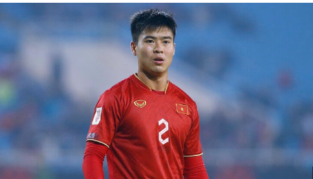 Duy Mạnh tự hào khi lọt đội hình ngôi sao Đông Nam Á đối đầu Man United.
