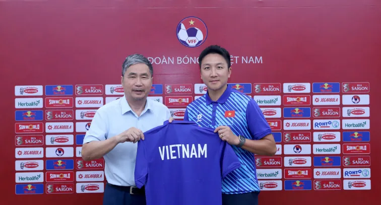 Ông Yoon Dong Hun làm tân chuyên gia thể lực của tuyển Việt Nam.