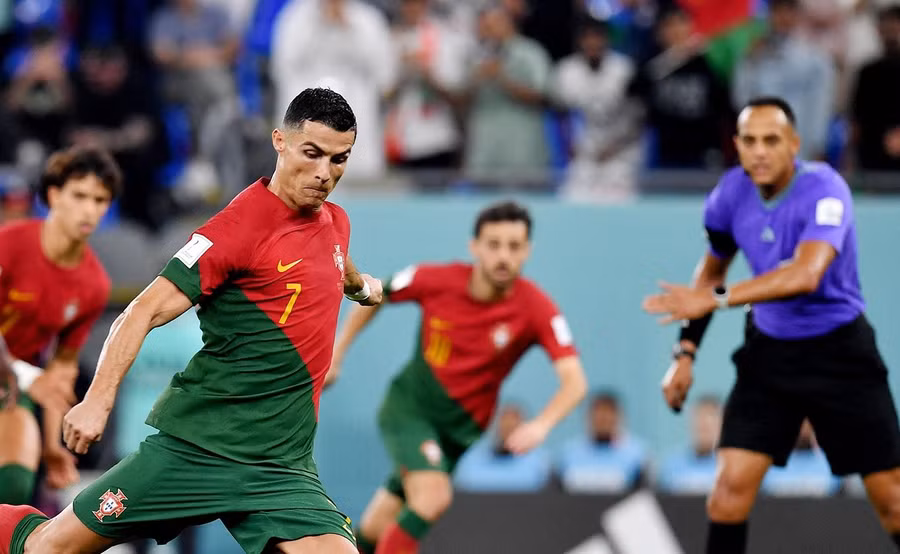 Ronaldo được kỳ vọng sẽ giúp Bồ Đào Nha đánh bại Slovenia ở lượt trận đêm nay.