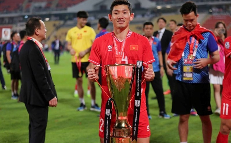 Hai Long lỡ hẹn với đội tuyển Việt Nam vì chấn thương.