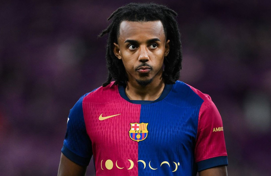  Jules Kounde rộng cửa gia nhập Chelsea.