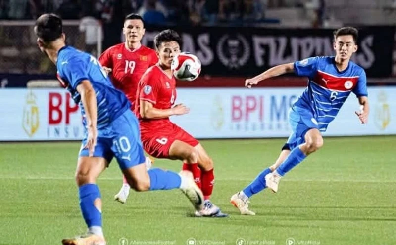 Trận chung kết AFF Cup AFF diễn ra 20 tối 2/1 trên sân Việt Trì.