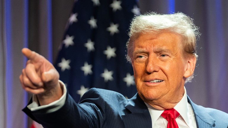 Tổng thống đắc cử Mỹ Donald Trump 677e8f8185f5400d0b353a3e.jpg
