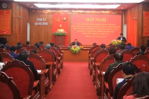 Tỉnh ủy Quảng Bình tổ chức hội nghị tổng kết thực hiện Nghị quyết 18 ngày 25.10.2017 của Ban Chấp hành Trung ương khoá XII.