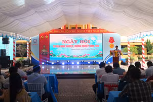 Ngày hội thu hút sự tham gia của 1.200 học sinh bậc THCS, THPT tại TX Ba Đồn, Quảng Bình.