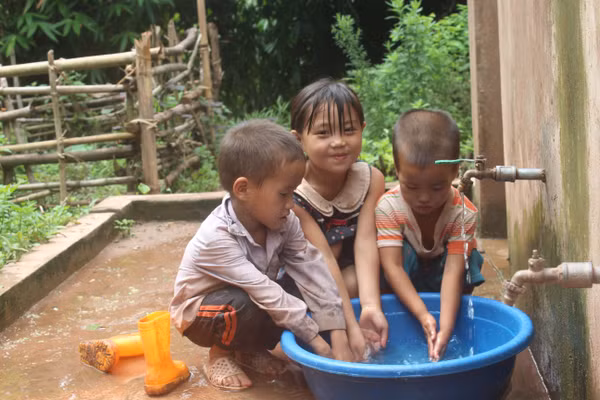 Tỷ lệ người dân sử dụng nước hợp vệ sinh tại Điện Biên đạt gần 97%.