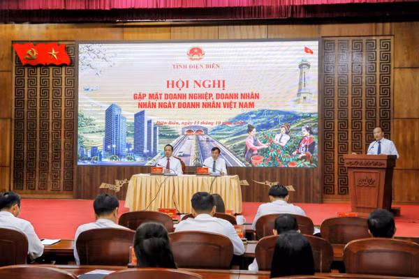 Tỉnh Điện Biên tổ chức gặp mặt doanh nghiệp nhân ngày Doanh nhân Việt Nam 2026.