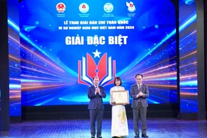 Lễ trao Giải báo chí toàn quốc Vì sự nghiệp Giáo dục Việt Nam năm 2024