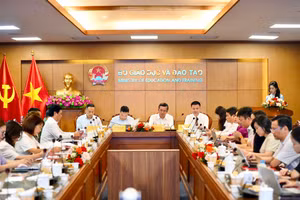 Quang cảnh buổi họp báo.