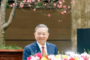 Tổng Bí thư Tô Lâm đến thăm, chúc Tết Đảng bộ, chính quyền và Nhân dân Thủ đô Hà Nội. 