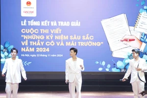 Trao giải cuộc thi 'Những kỉ niệm sâu sắc về thầy cô và mái trường' năm 2024