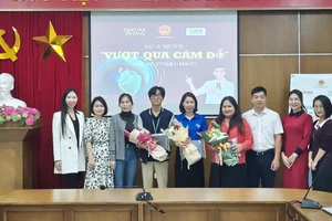 Chương trình giao lưu trực tuyến: ‘Vượt cám dỗ’