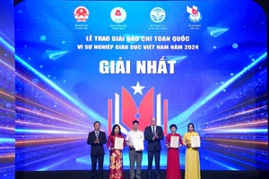 Lễ trao Giải báo chí toàn quốc Vì sự nghiệp Giáo dục Việt Nam năm 2024