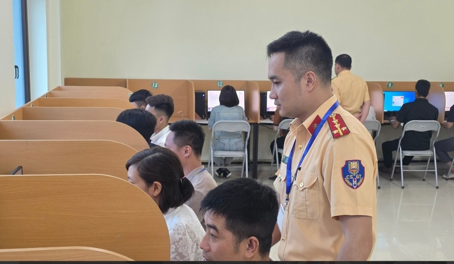 Kỳ thi sát hạch bằng lái xe diễn ra an toàn, thuận lợi. 1000032897.jpg