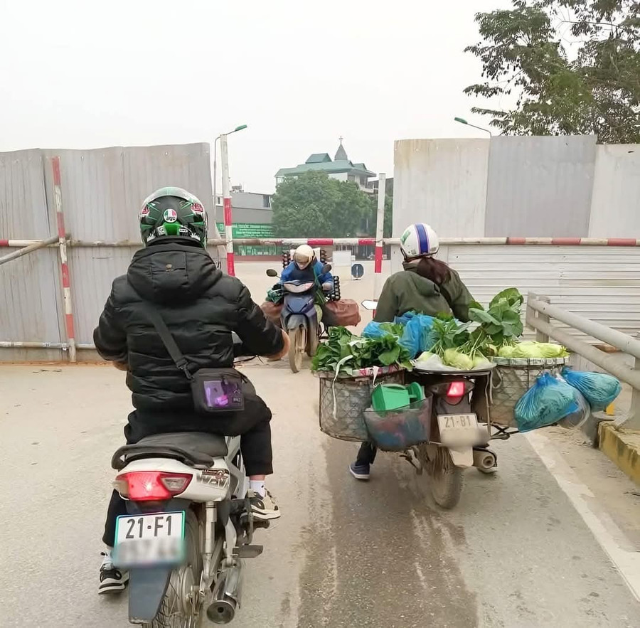Cầu Yên Bái chưa được phép lưu thông